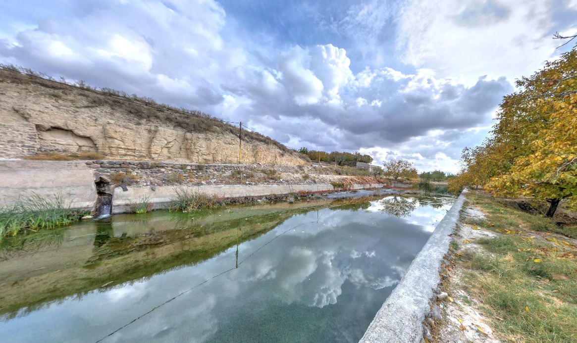 ممقان شهر قنات ها